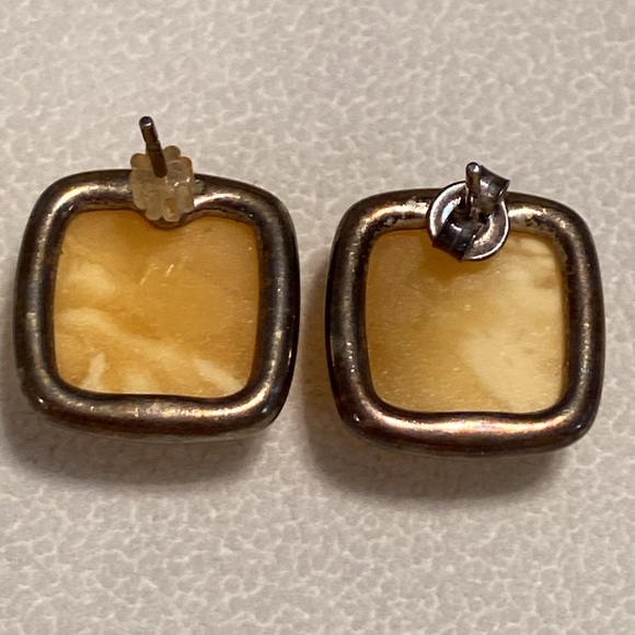 Butterscotch Baltic Amber Stud Earrings in Sterling Silver Bezel setting - Picture 3 of 4